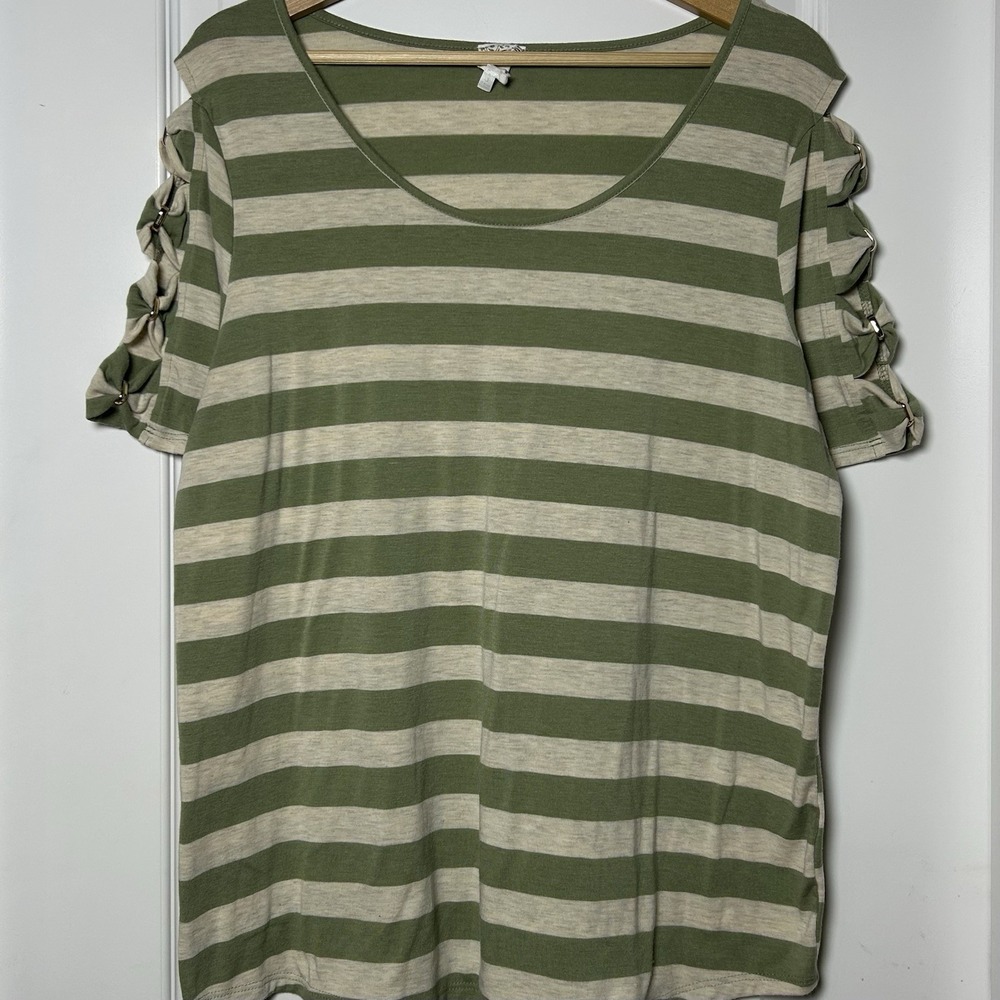 Naïf‎ Olive Oatmeal Wide Stripe Arm Cutout Gold Hardware Top Coastal Chic Style